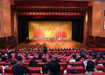 县十七届人民代表大会第四次会议隆重开幕